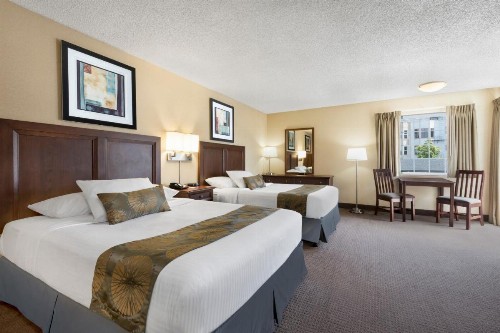 Travelodge by Wyndham San Francisco Bay - image 9