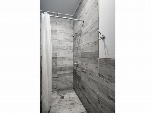 Minna Hotel - image 19