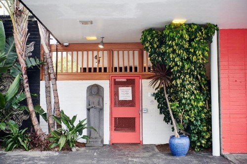 Phoenix Hotel - image 18