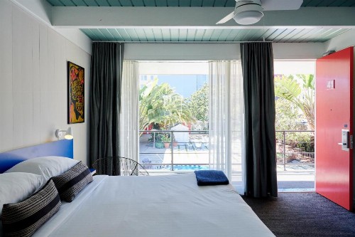 Phoenix Hotel - image 35