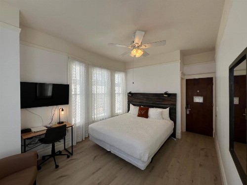 Andrews Hotel - image 35