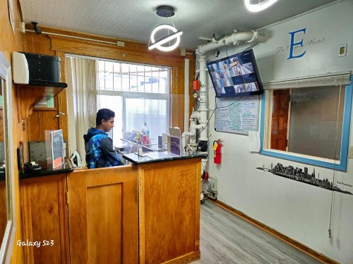 European Hostel - image 25