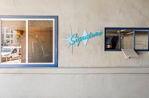 Super 8 by Wyndham San Francisco/Near the Marina - image 10