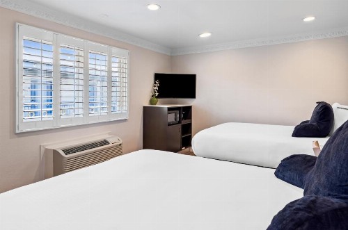 Super 8 by Wyndham San Francisco/Near the Marina - image 19