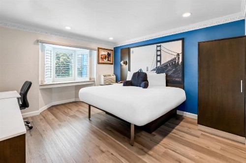Super 8 by Wyndham San Francisco/Near the Marina - image 6