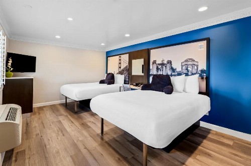 Super 8 by Wyndham San Francisco/Near the Marina - image 7