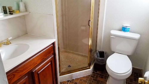 Pacific Heights Inn - image 10