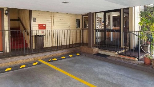 Pacific Heights Inn - image 33
