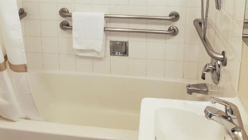 Pacific Heights Inn - image 8