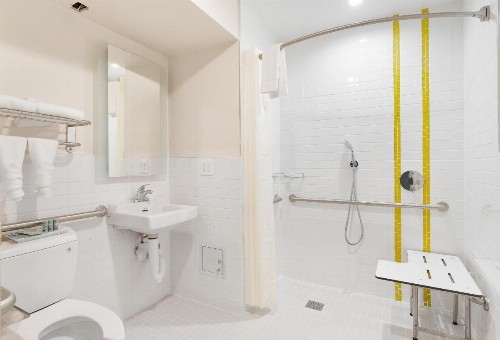 Best Western Red Coach Inn - image 15