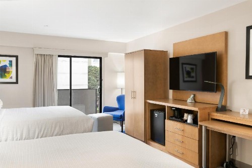 Best Western Red Coach Inn - image 32