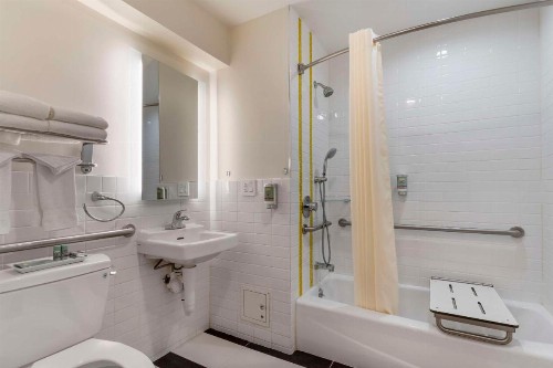 Best Western Red Coach Inn - image 4