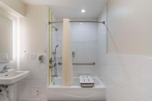 Best Western Red Coach Inn - image 43
