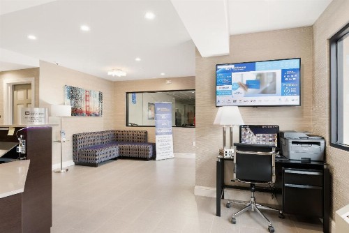 Best Western Red Coach Inn - image 45