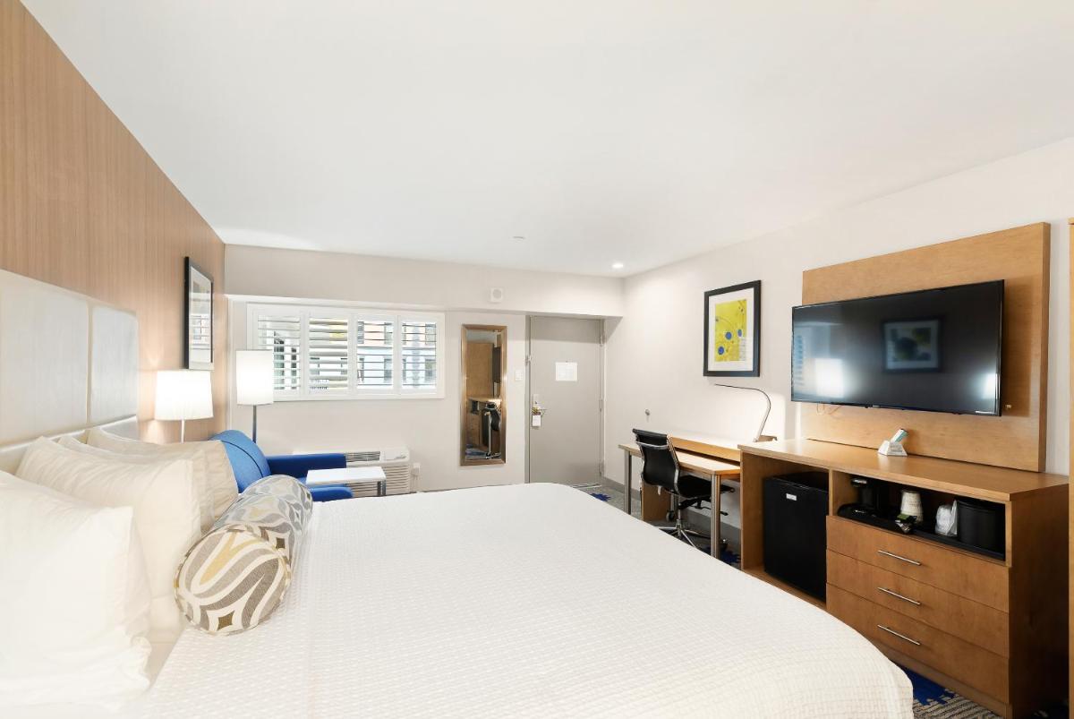 Best Western Red Coach Inn - image 6