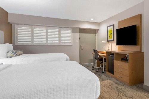 Best Western Red Coach Inn - image 9