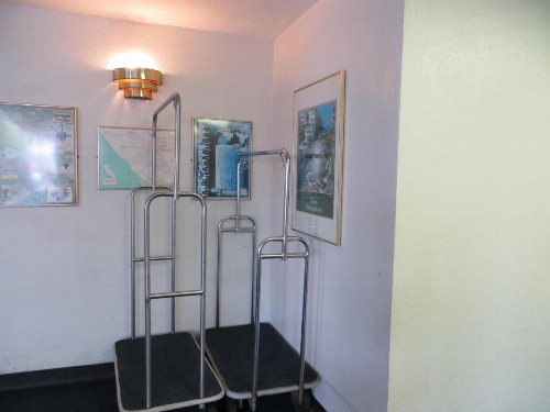 Royal Pacific Motor Inn - image 13