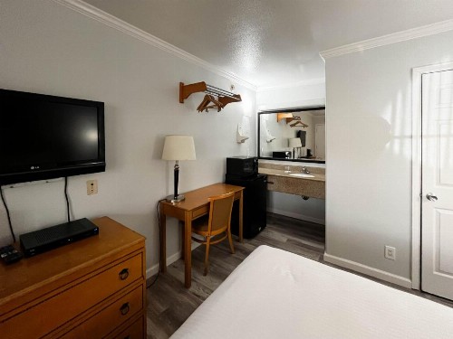 Travel Inn - image 7