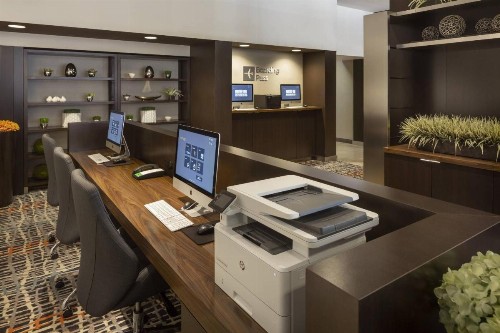 Courtyard by Marriott Fishermans Wharf - image 11