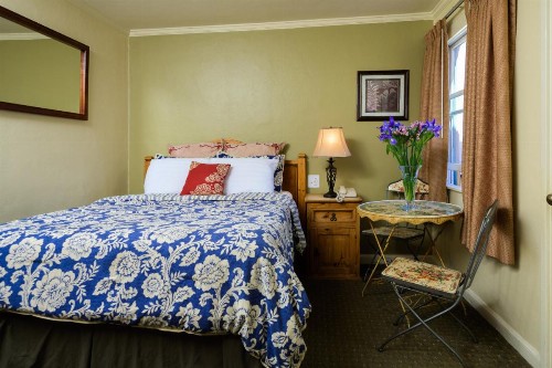 Marina Motel - image 39