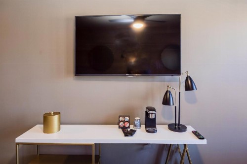 HTL 587 Ascend Hotel Collection - image 3