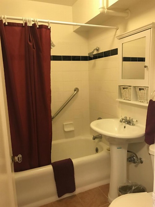 Mayflower Hotel - image 7
