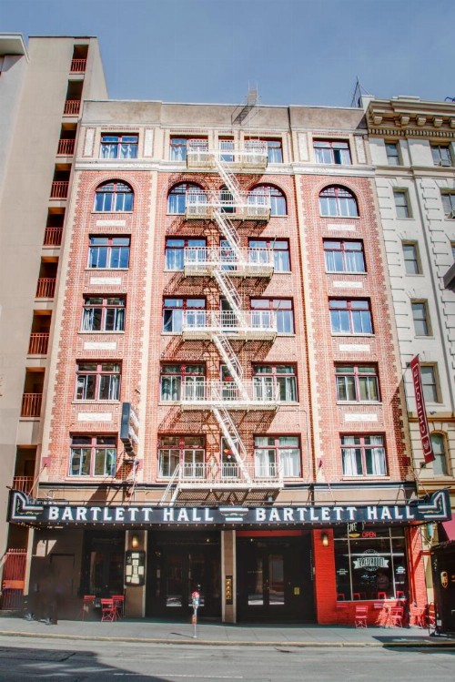 The Bartlett Hotel and Guesthouse - image 2