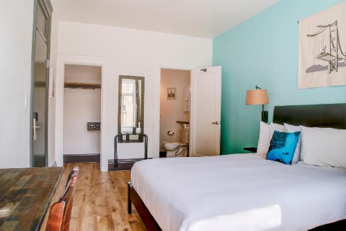 The Bartlett Hotel and Guesthouse - image 9