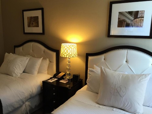 Kensington Park Hotel - image 11