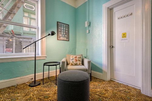 HI San Francisco Downtown Hostel - image 26