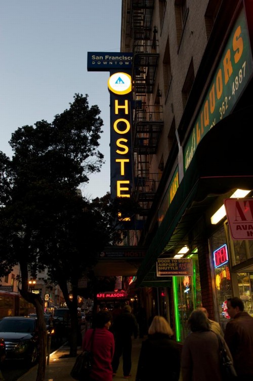 HI San Francisco Downtown Hostel - image 7