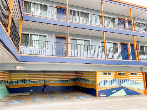 Beck's Motor Lodge - image 16
