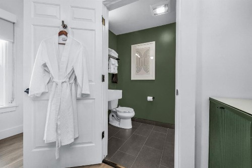Nob Hill Hotel - image 25