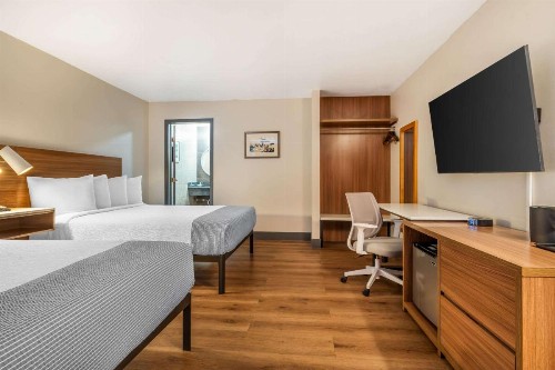 La Luna Inn a C-Two Hotel - image 23