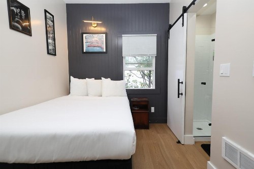 San Remo Hotel - image 41