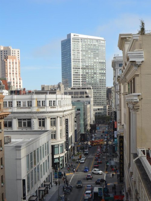 SF Plaza Hotel - image 14