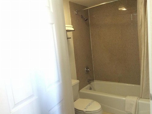 Knights Inn - image 31