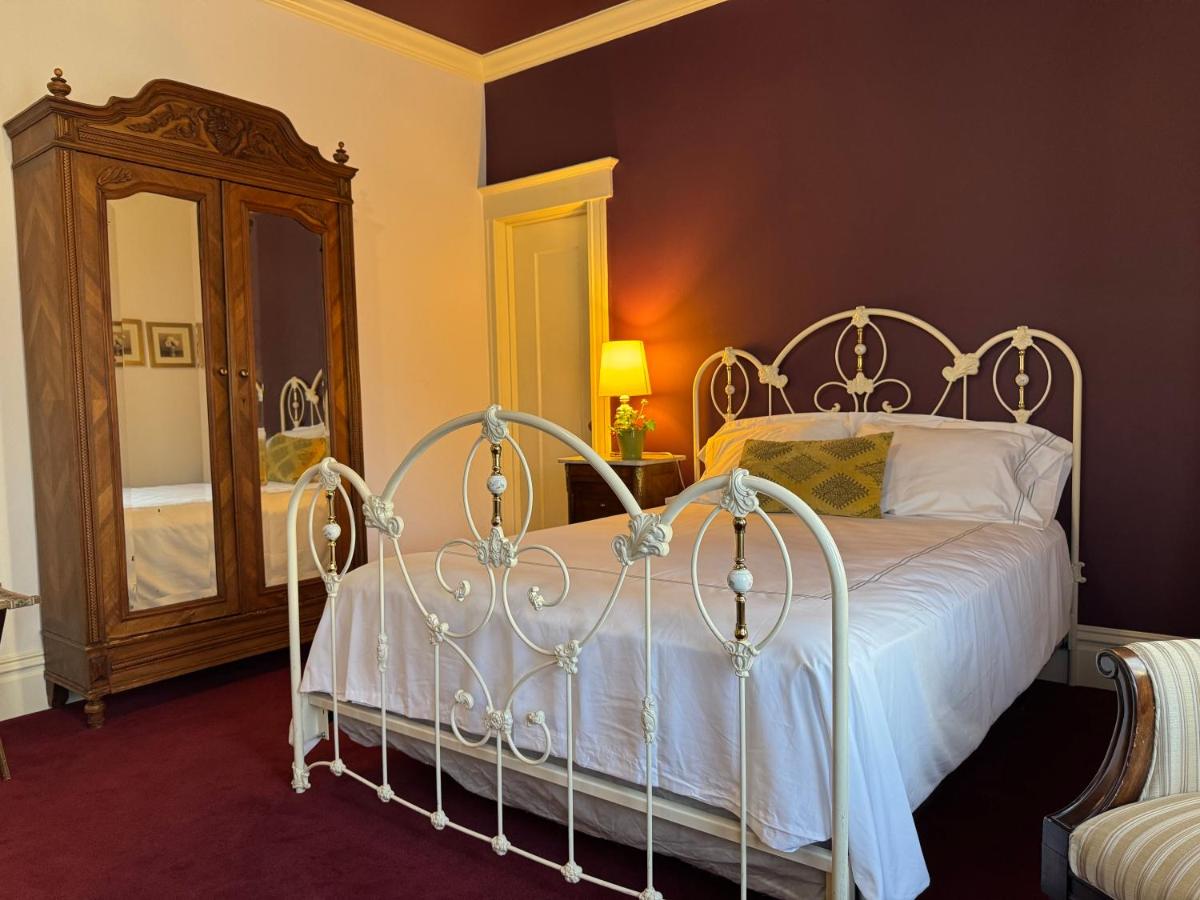 Nob Hill Inn - image 6