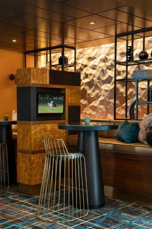 Courtyard by Marriott San Francisco Downtown/Van Ness Ave - image 3