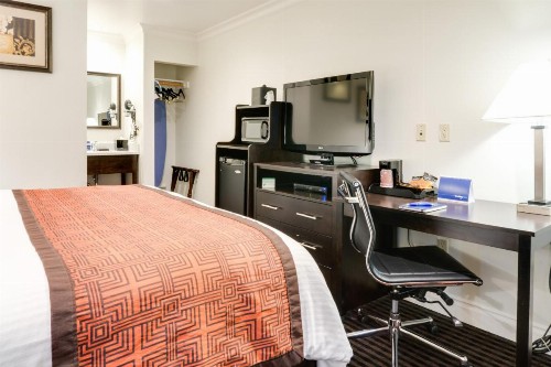 Seaside Inn - image 13