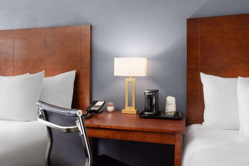 Travelodge by Wyndham by Fisherman's Wharf - image 10