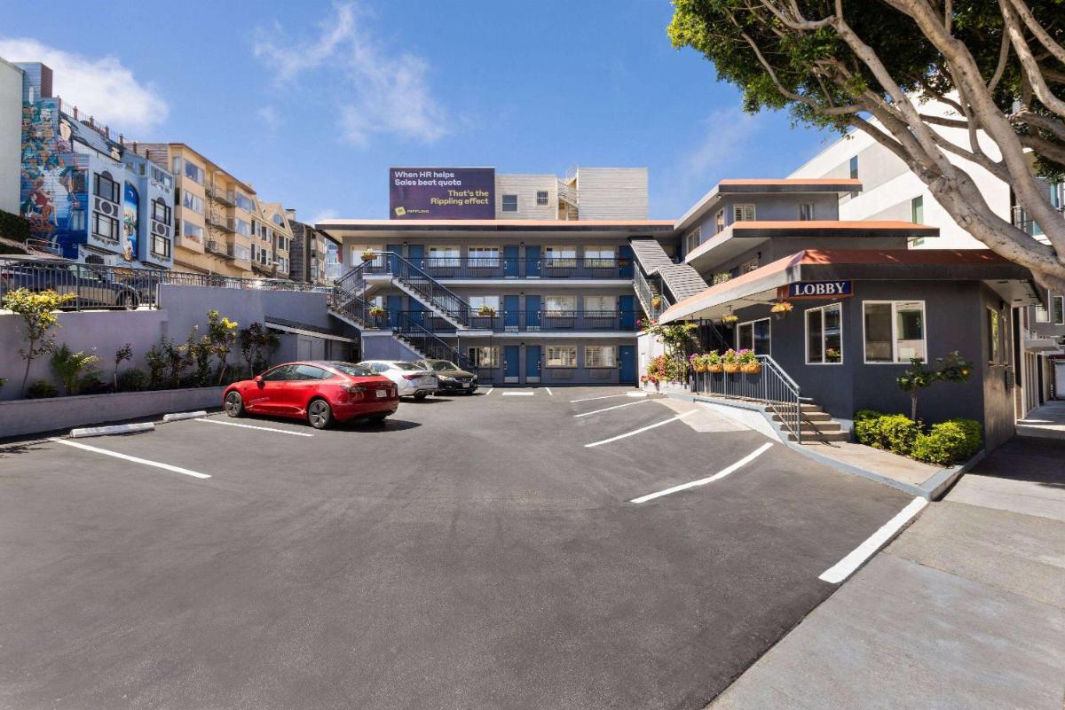 Travelodge by Wyndham by Fisherman's Wharf - image 6