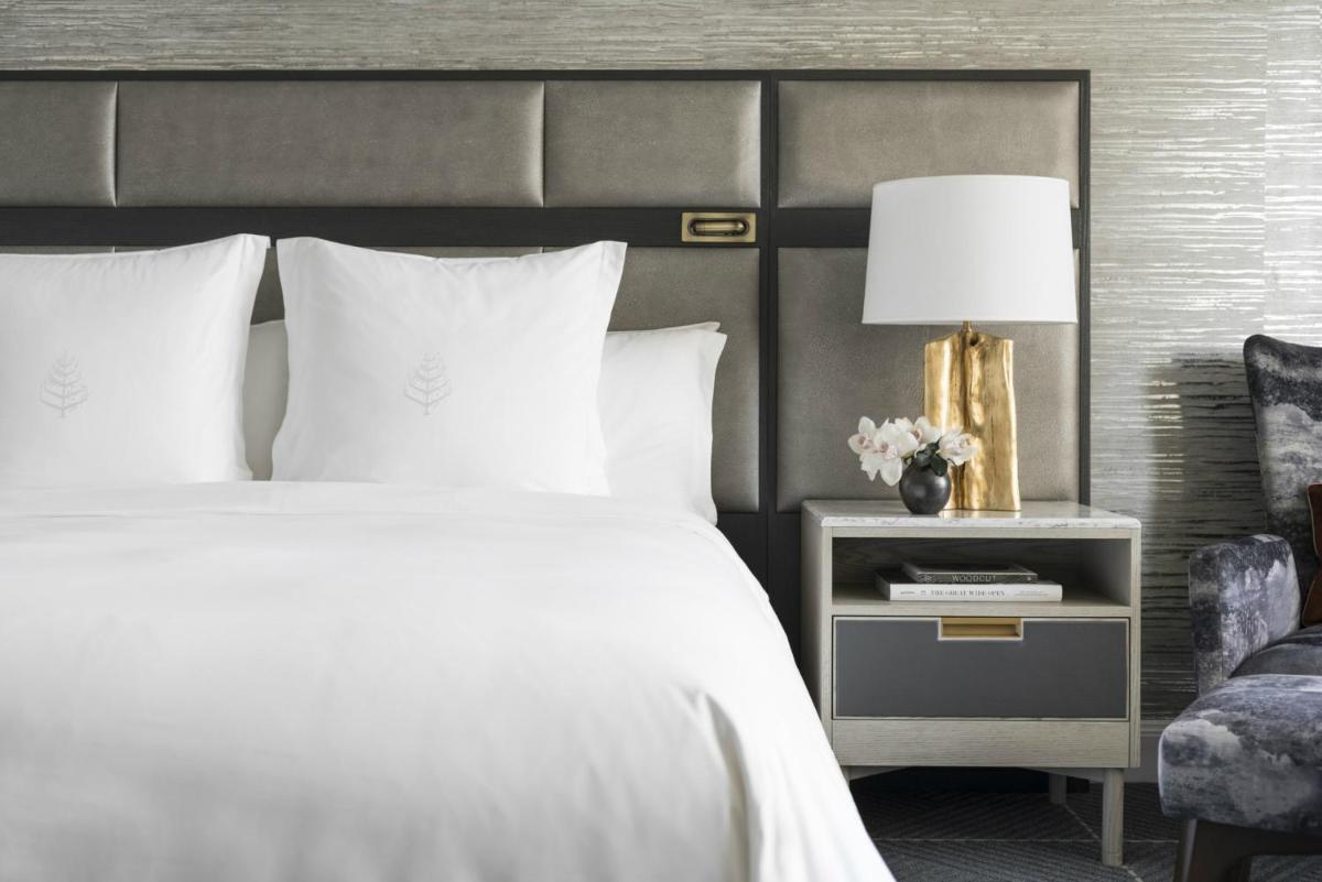 Four Seasons Hotel San Francisco - image 2