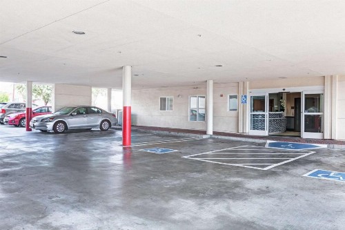 Ramada Limited and Suites San Francisco Airport - image 10