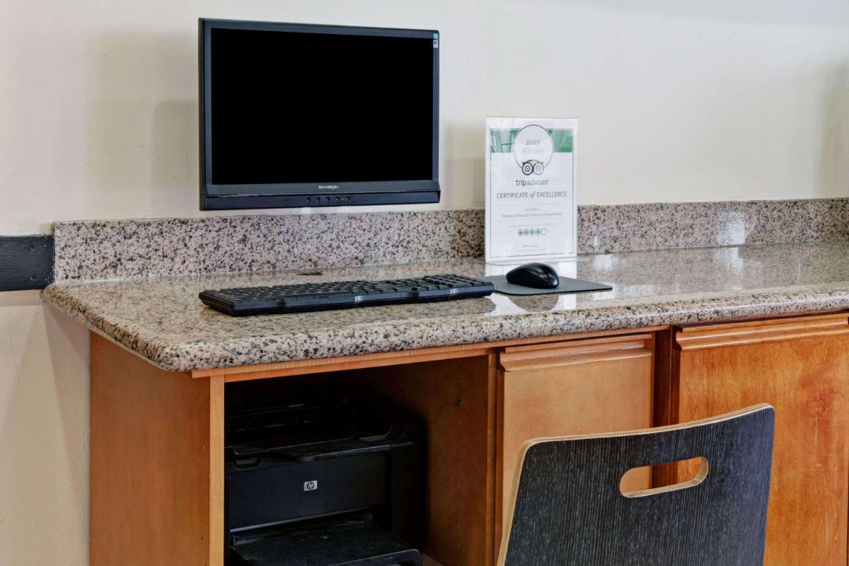 Ramada Limited and Suites San Francisco Airport - image 6