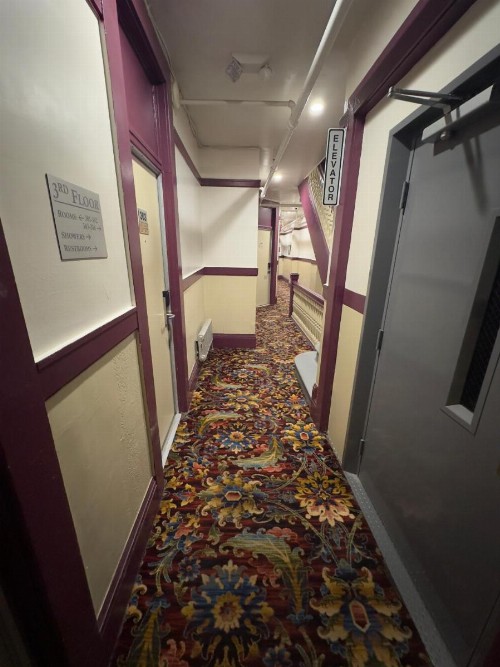 Winsor Hotel - image 14