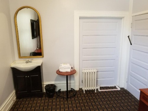 Perramont Hotel - image 24