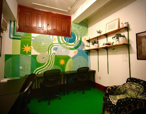 Green Tortoise Hostel - image 36