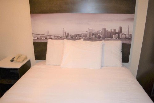 Inn on Folsom - image 25
