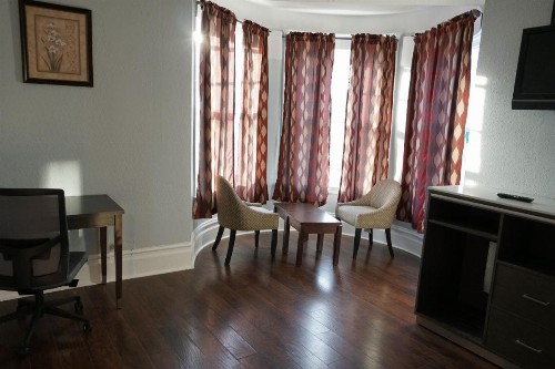 The Utah Inn - image 8